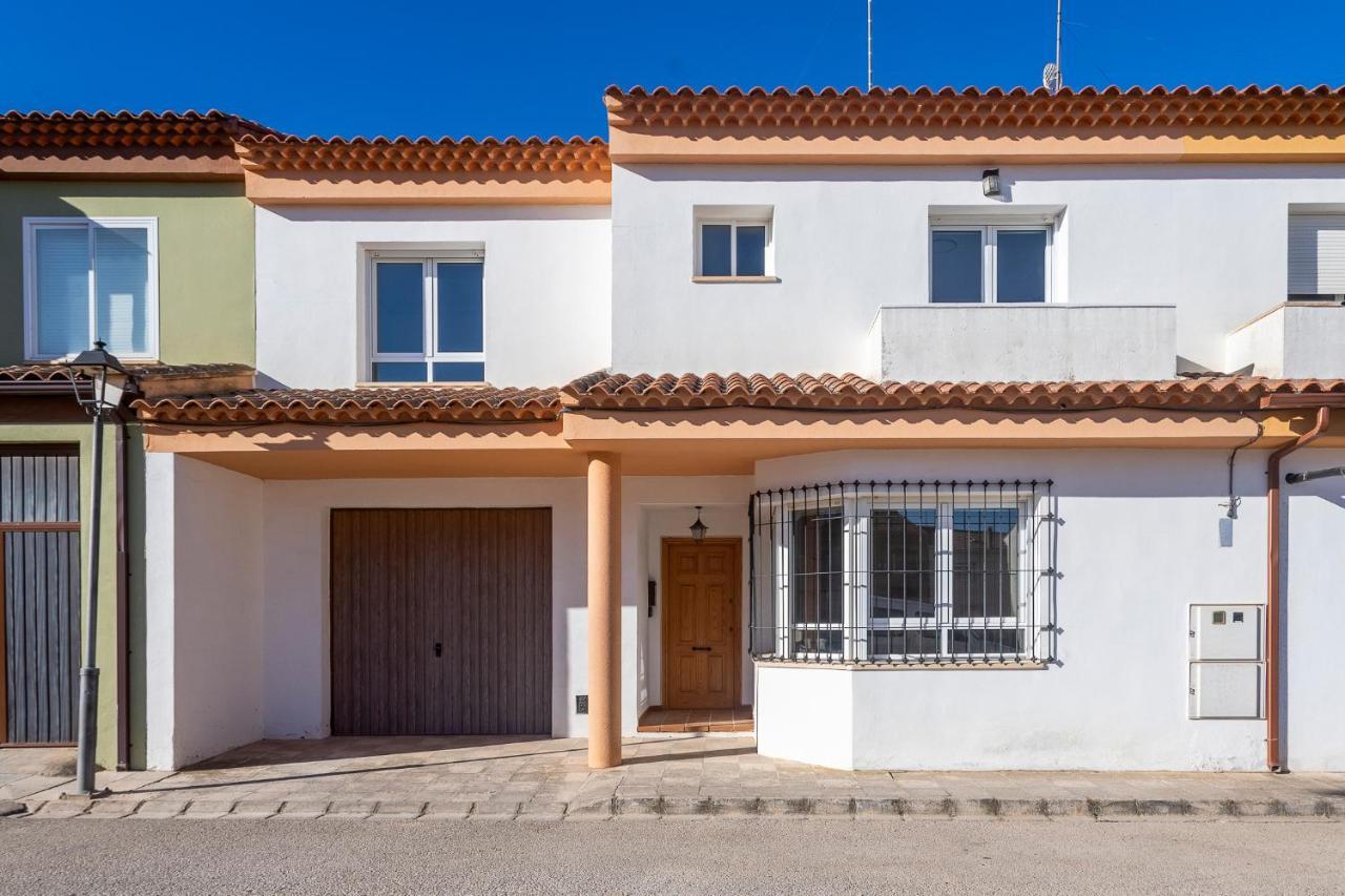 Casa Las Rosas Iniesta المظهر الخارجي الصورة